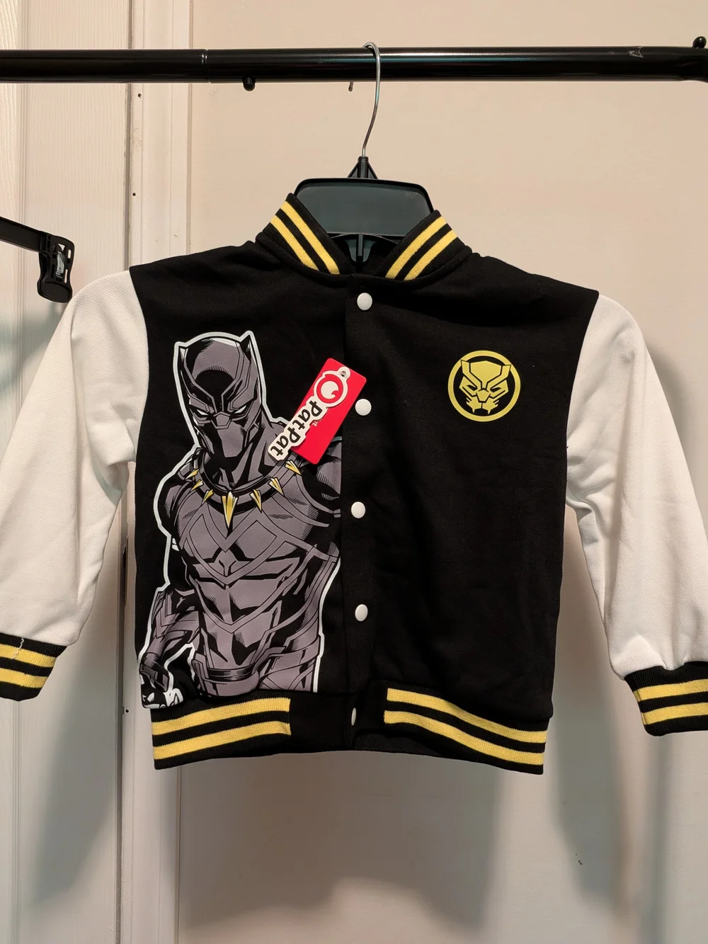 Marvel Logo Kids Shirt - Red and Black Size 3-4